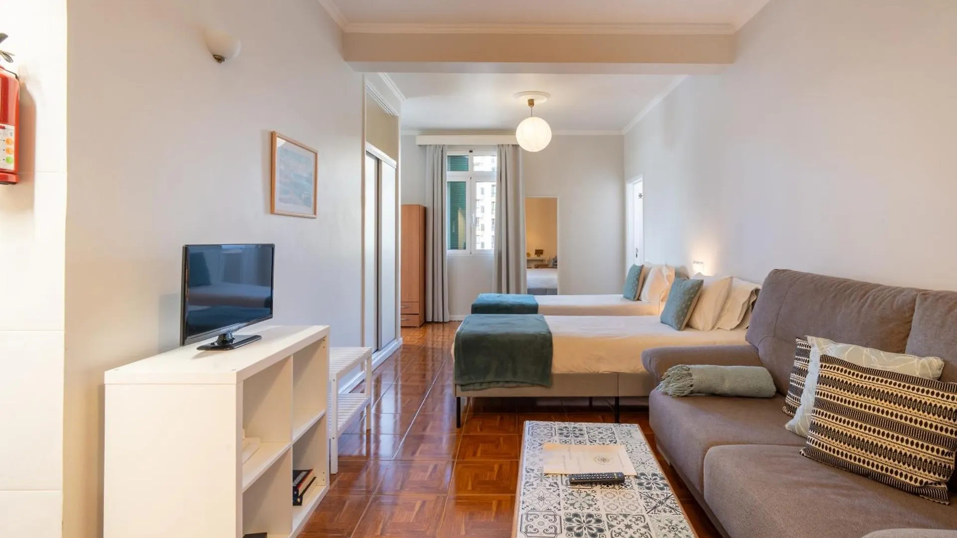 Casa Branca Apartments By Wanderlust Madeira, Vacation Rentals Funchal  Portugalia