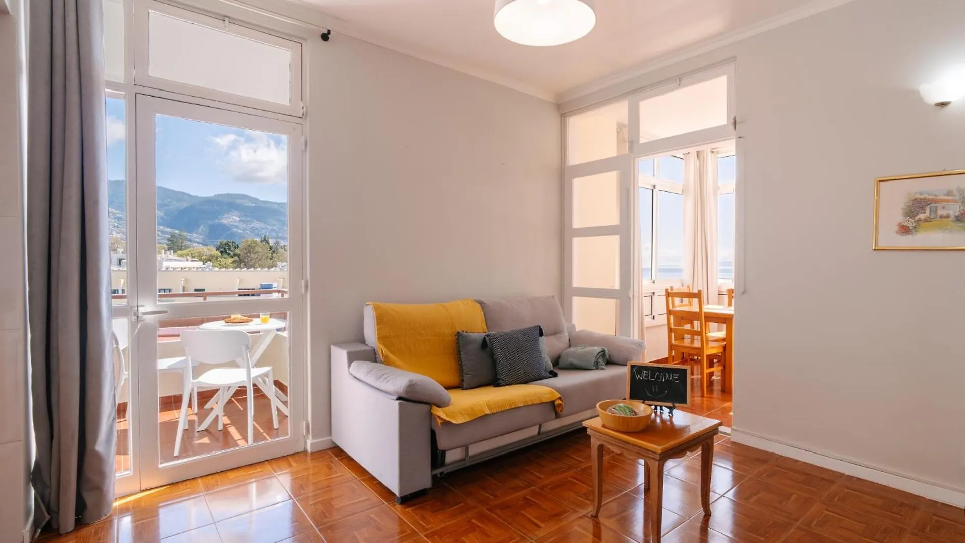 Casa Branca Apartments By Wanderlust Madeira, Vacation Rentals Фуншал Португалия